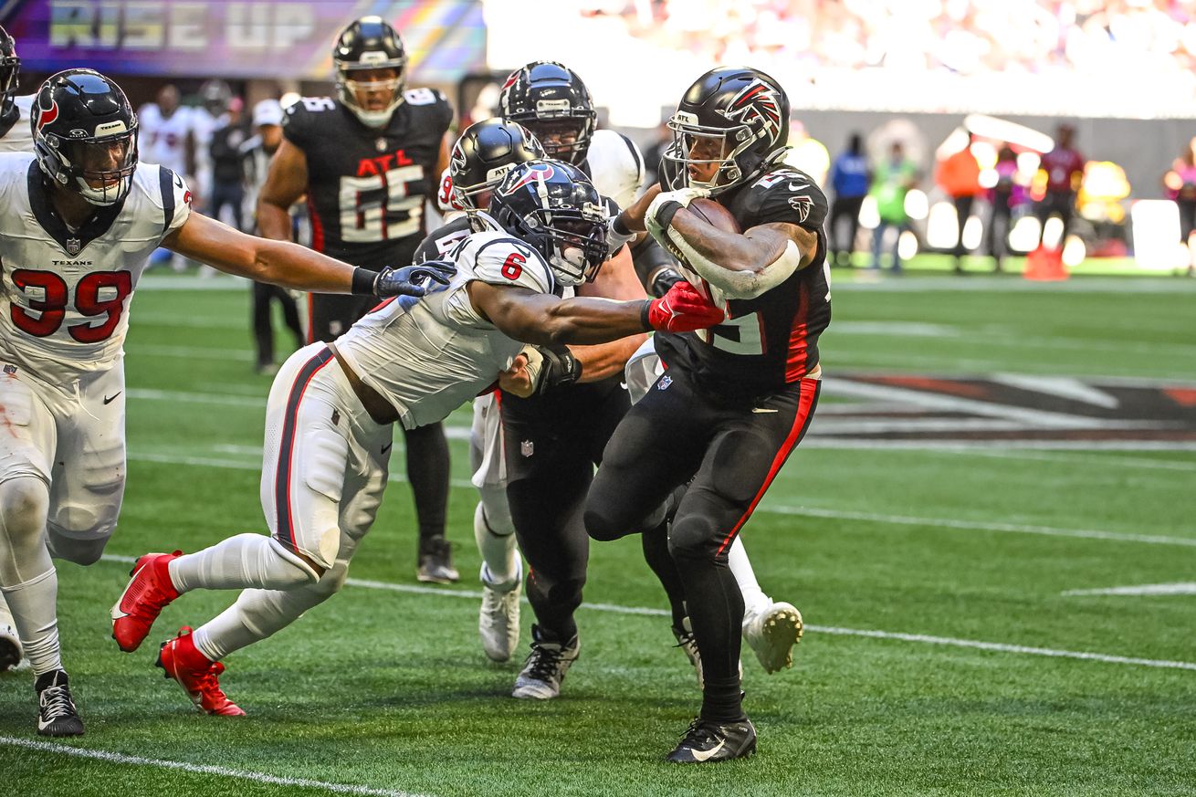 NFL: OCT 08 Texans at Falcons