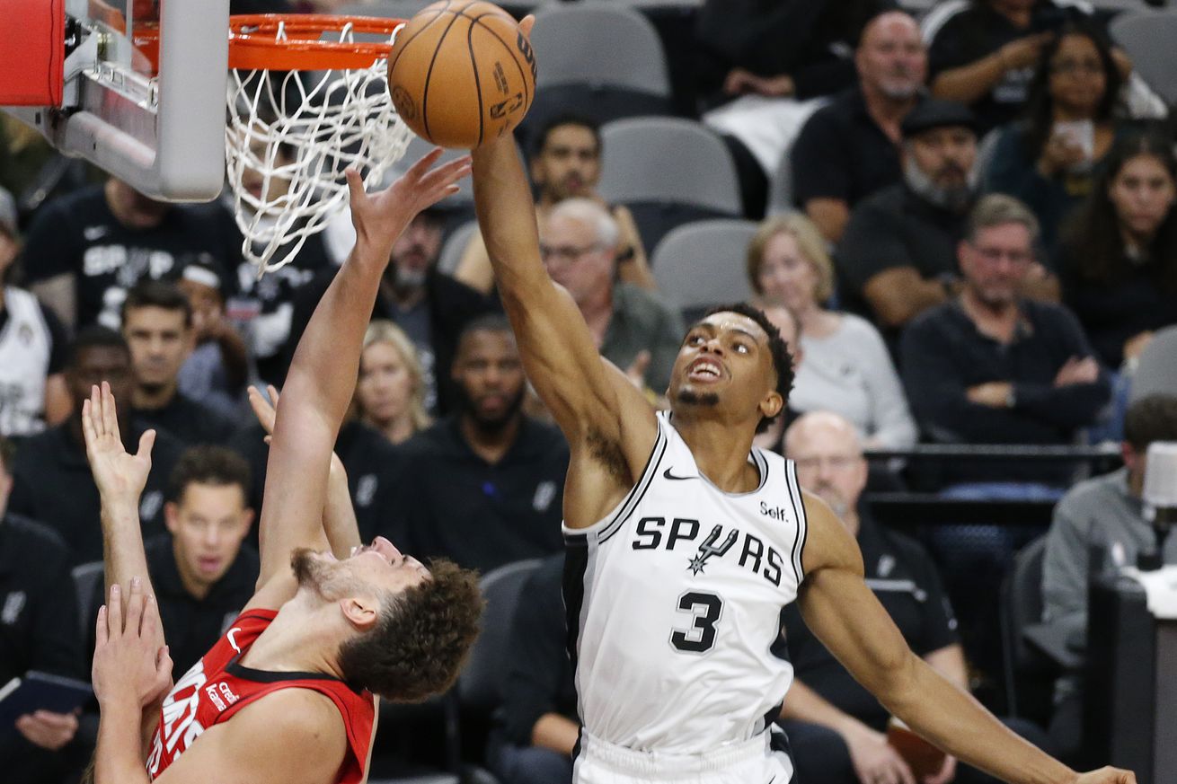 Houston Rockets v San Antonio Spurs