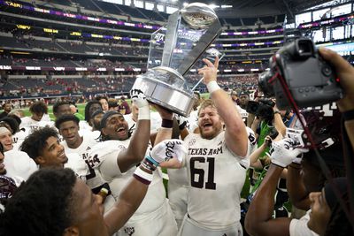 NCAA Football: Texas A&M at Arkansas