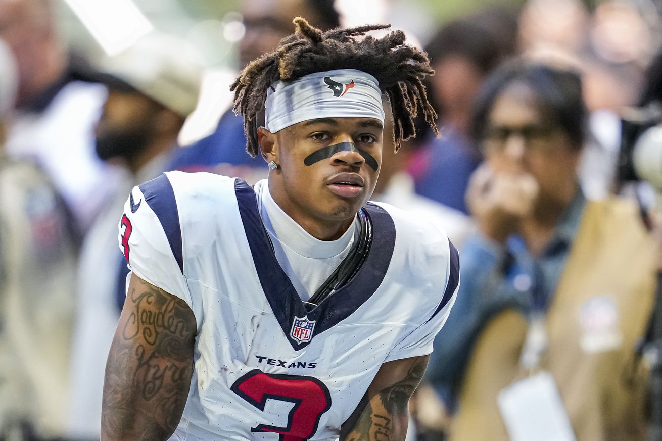 NFL: Houston Texans at Atlanta Falcons