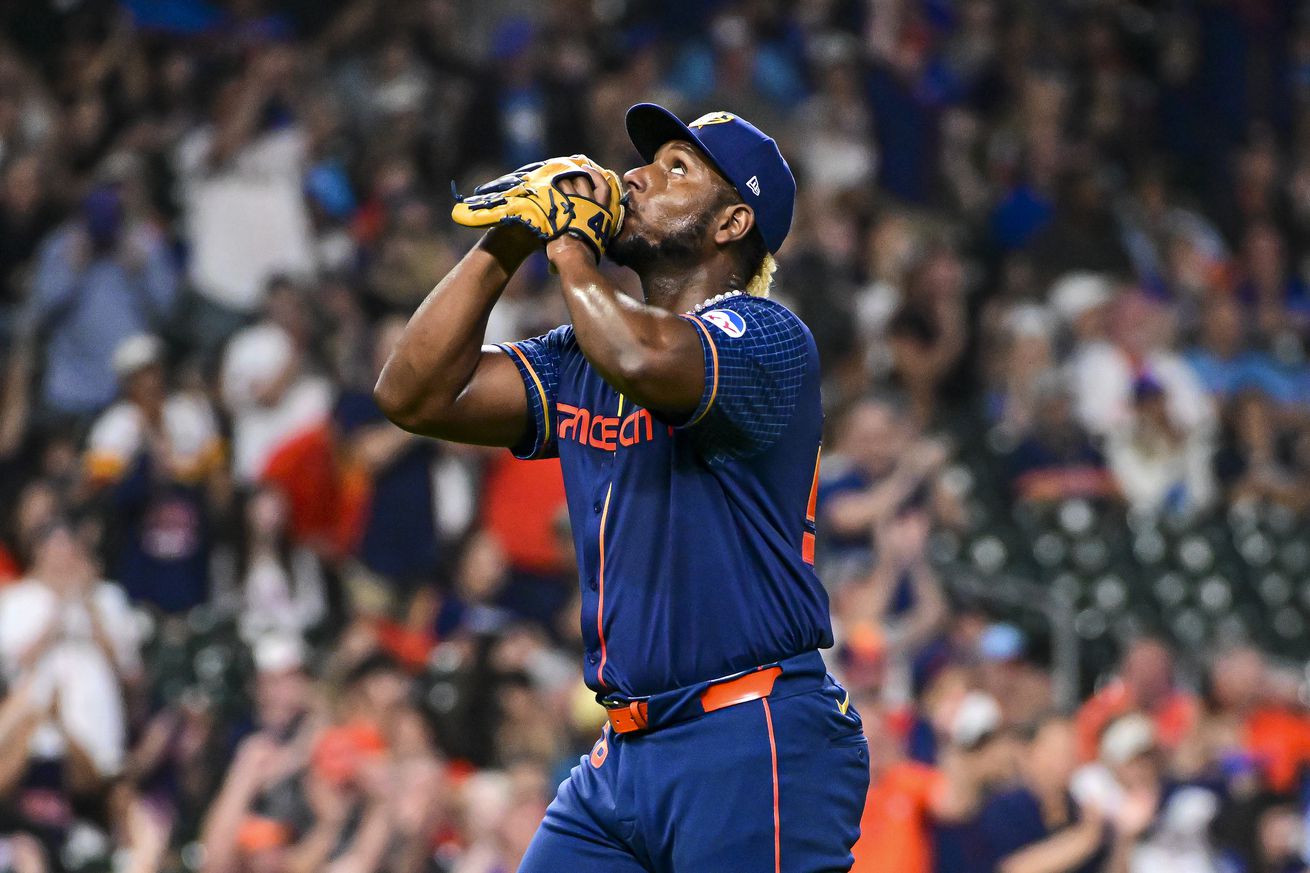 Toronto Blue Jays v Houston Astros