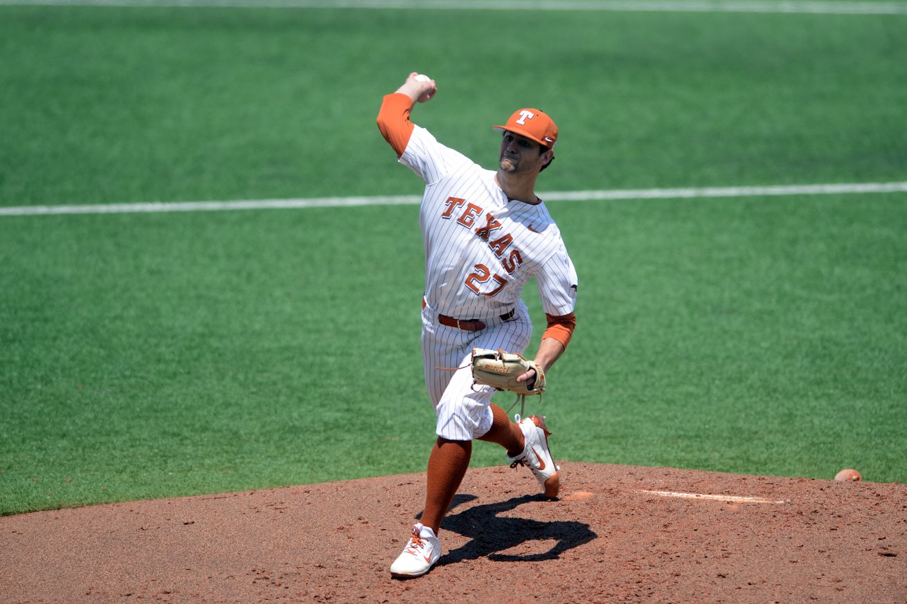 COLLEGE BASEBALL: APR 08 Baylor at Texas