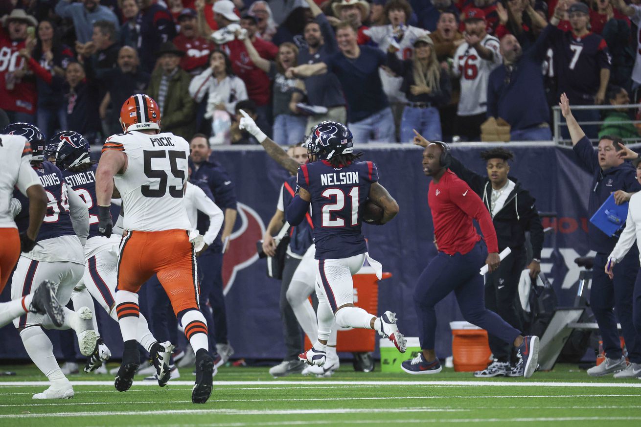 NFL: AFC Wild Card Round-Cleveland Browns at Houston Texans