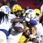 mountaineers throw away the frisco bowl