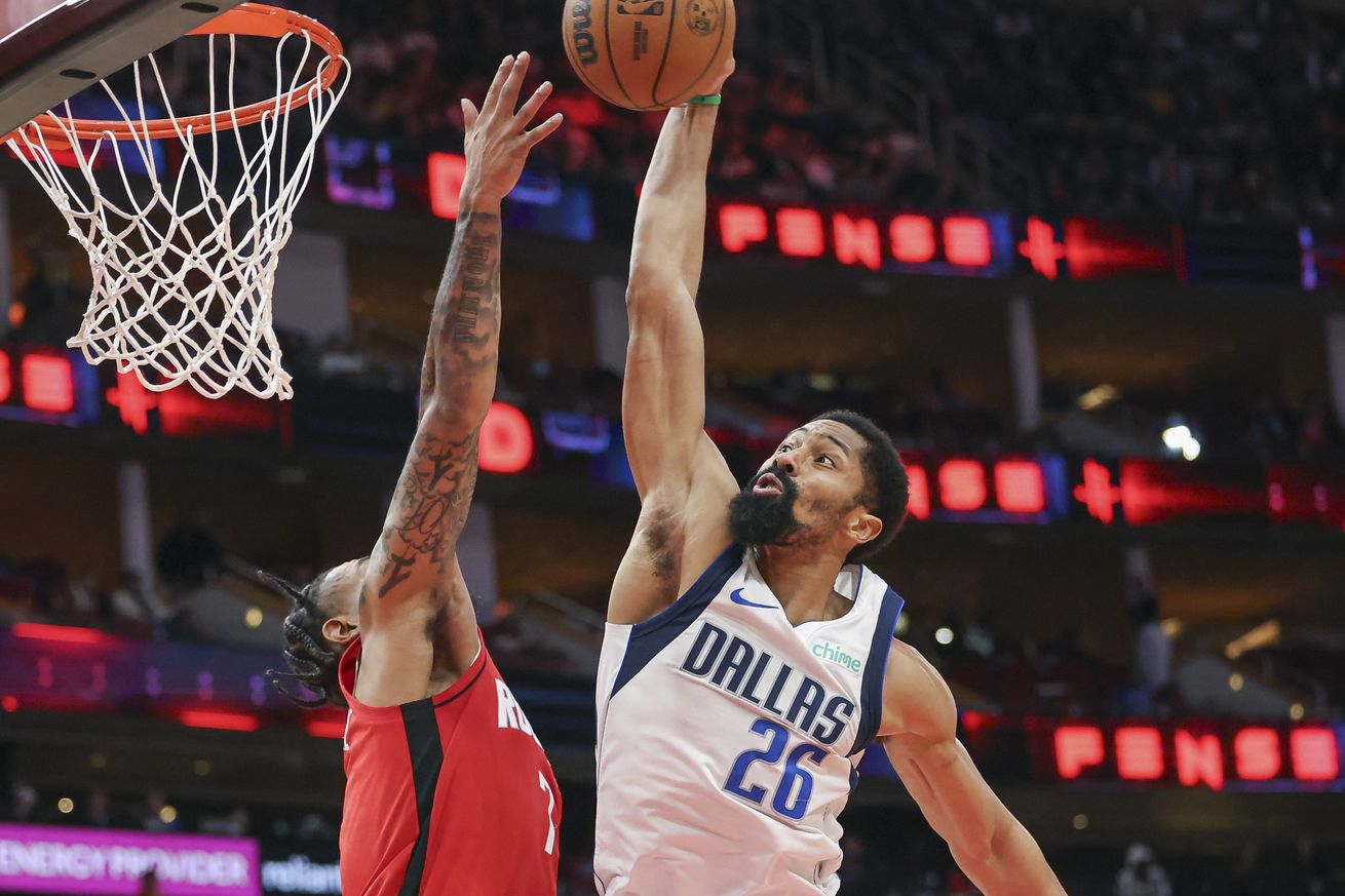 NBA: Dallas Mavericks at Houston Rockets