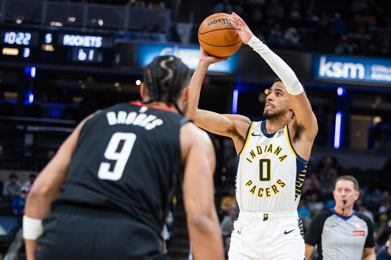 NBA: Houston Rockets at Indiana Pacers