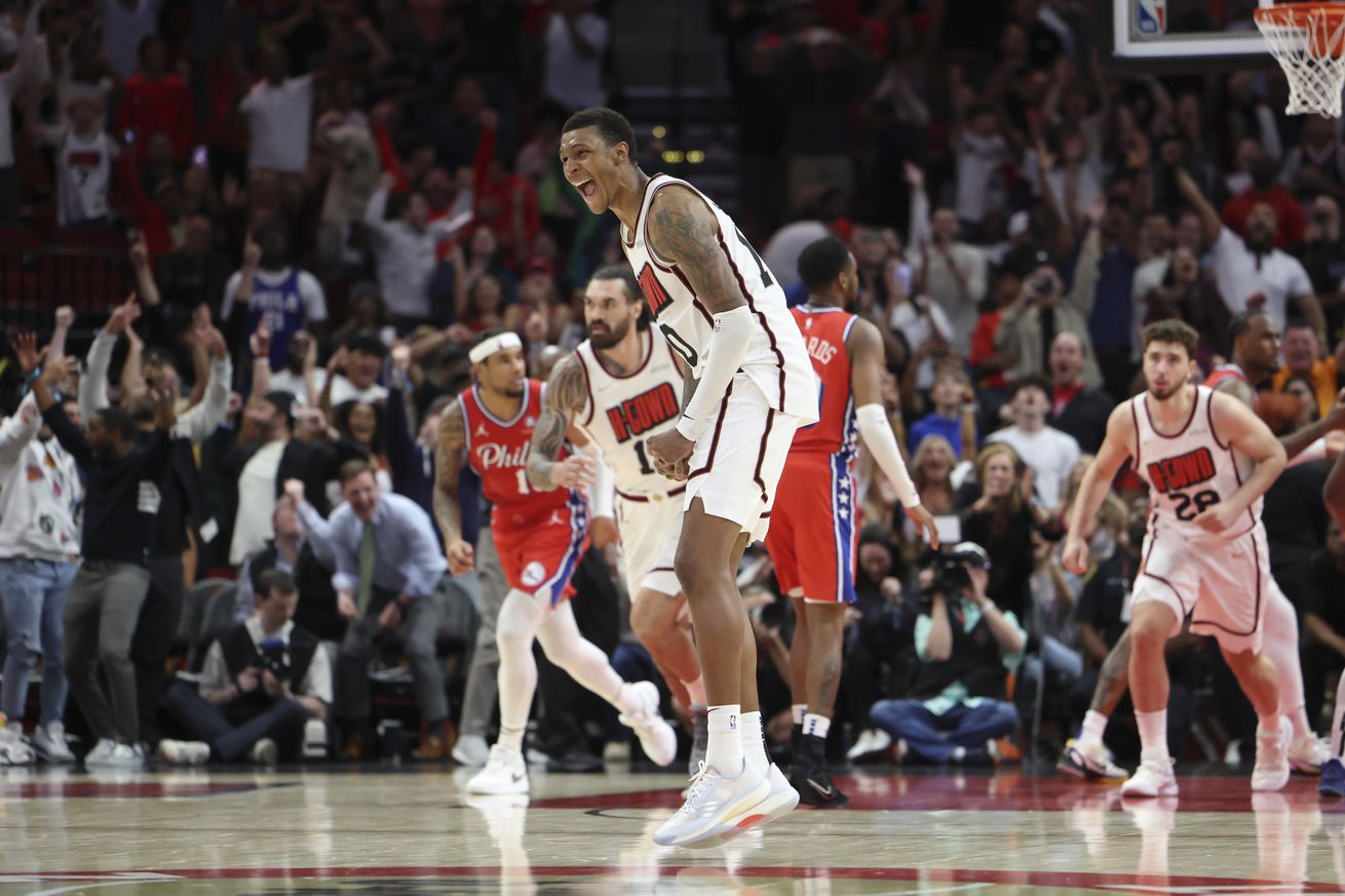 NBA: Philadelphia 76ers at Houston Rockets