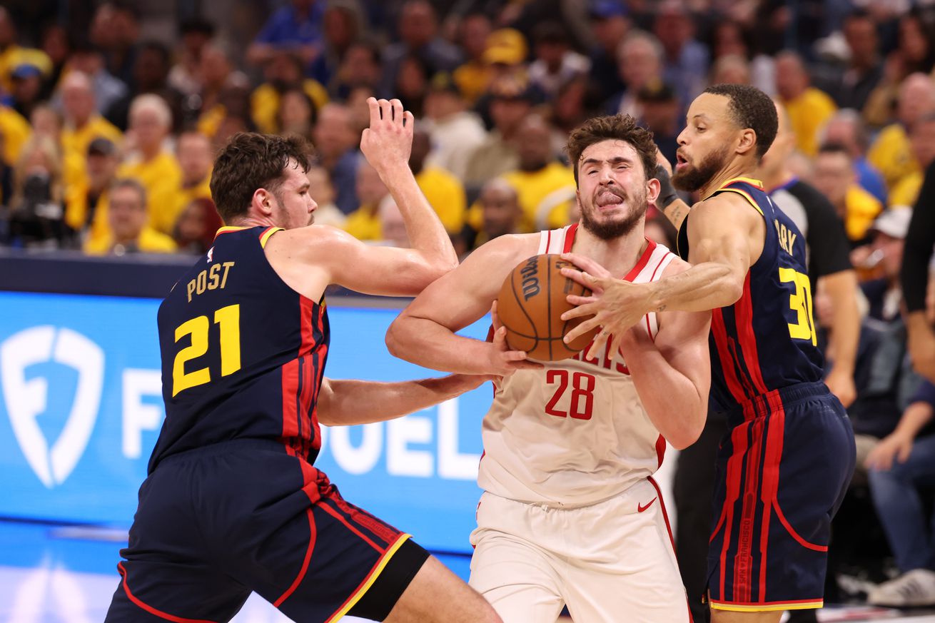 NBA: Playoffs-Houston Rockets at Golden State Warriors