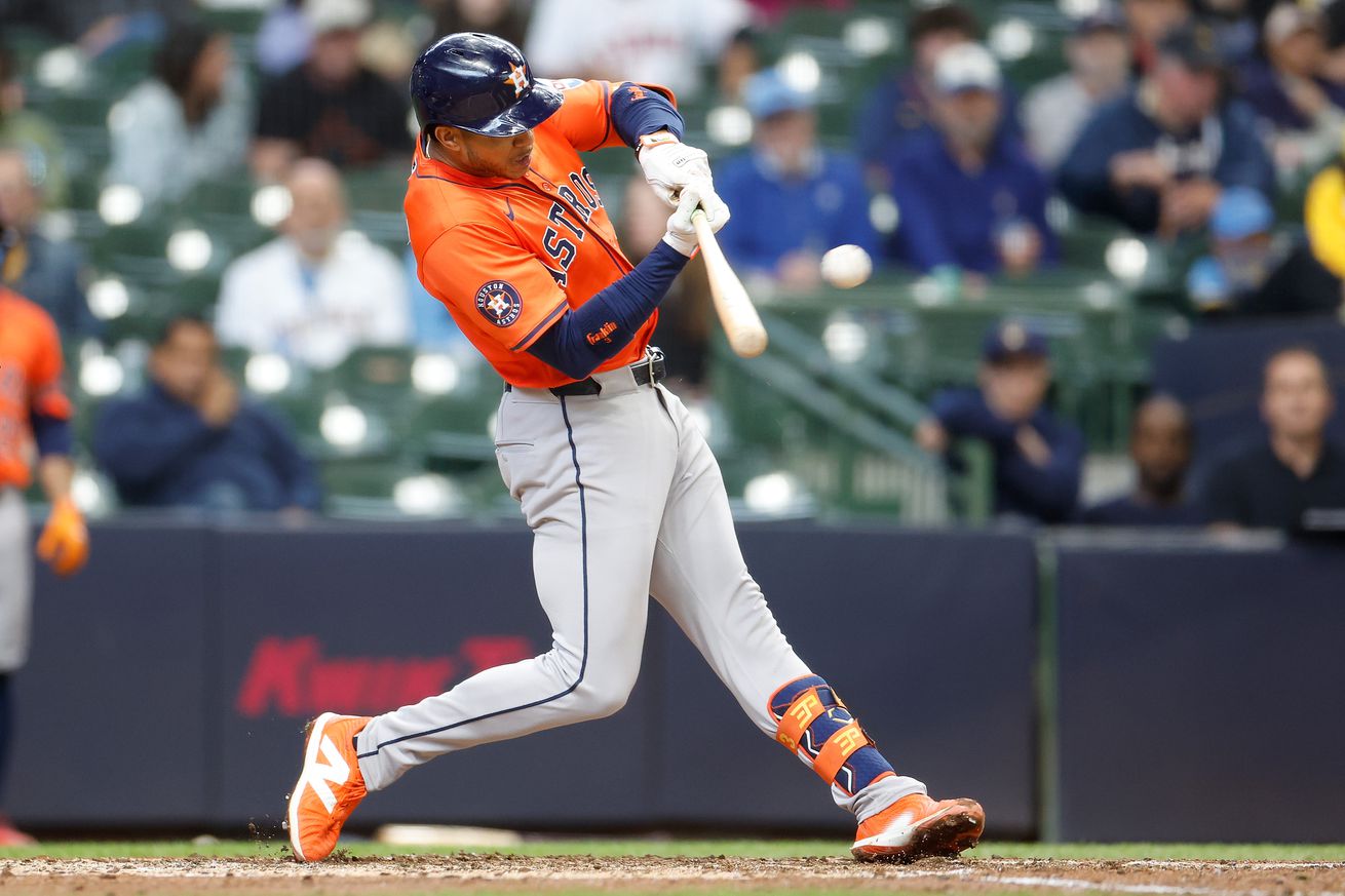 Houston Astros v Milwaukee Brewers