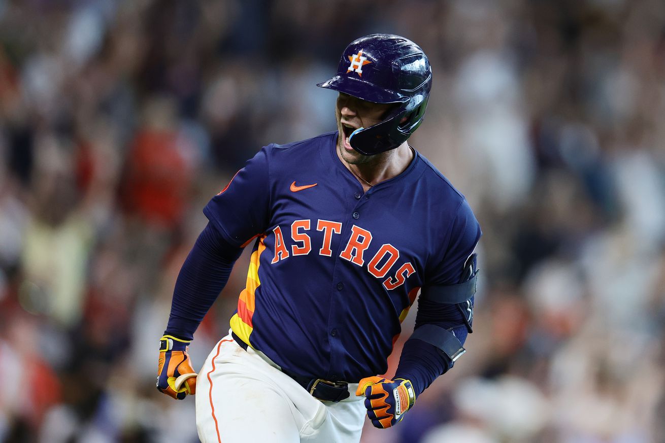 Seattle Mariners v Houston Astros