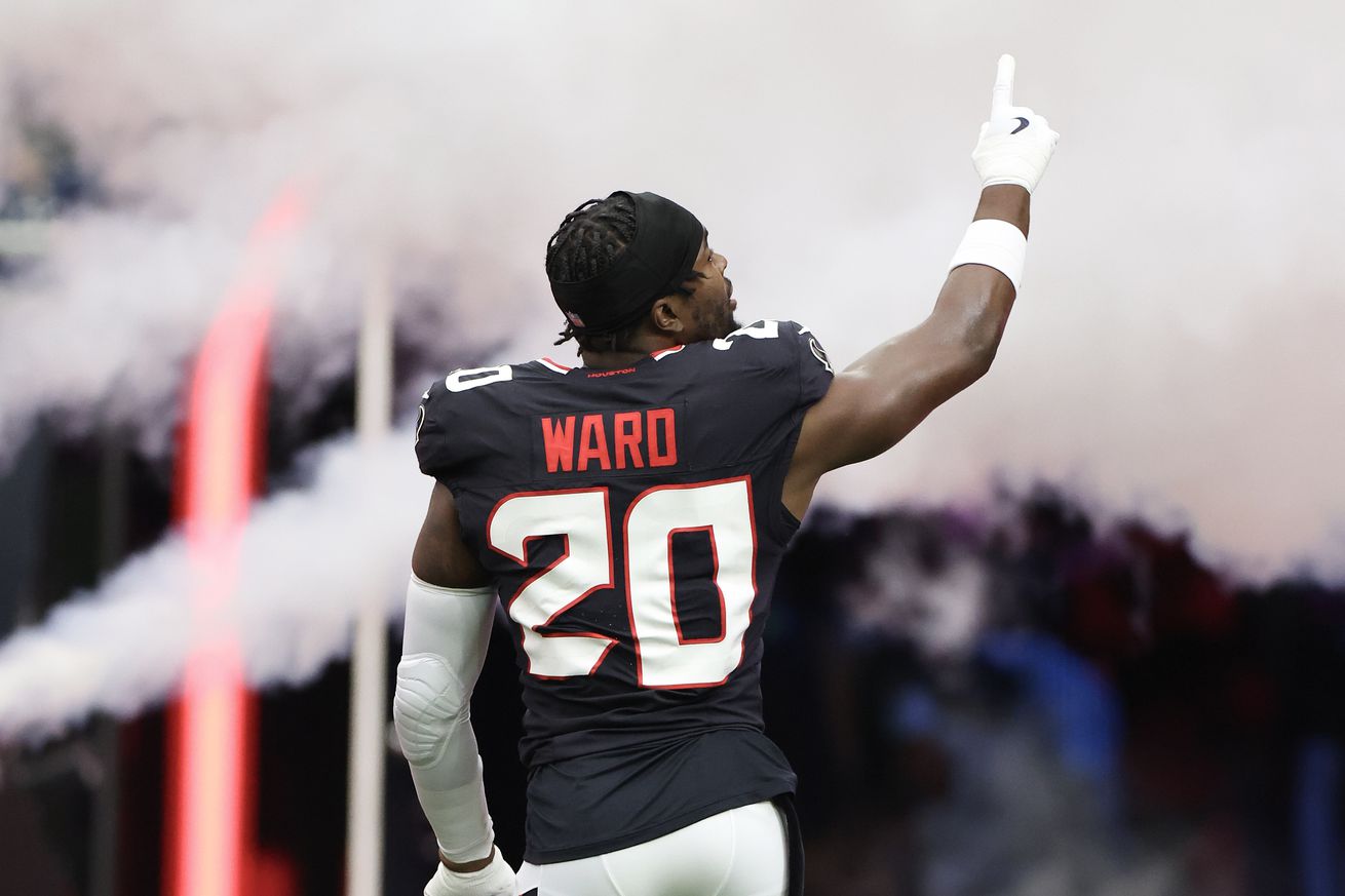 NFL: Tennessee Titans at Houston Texans