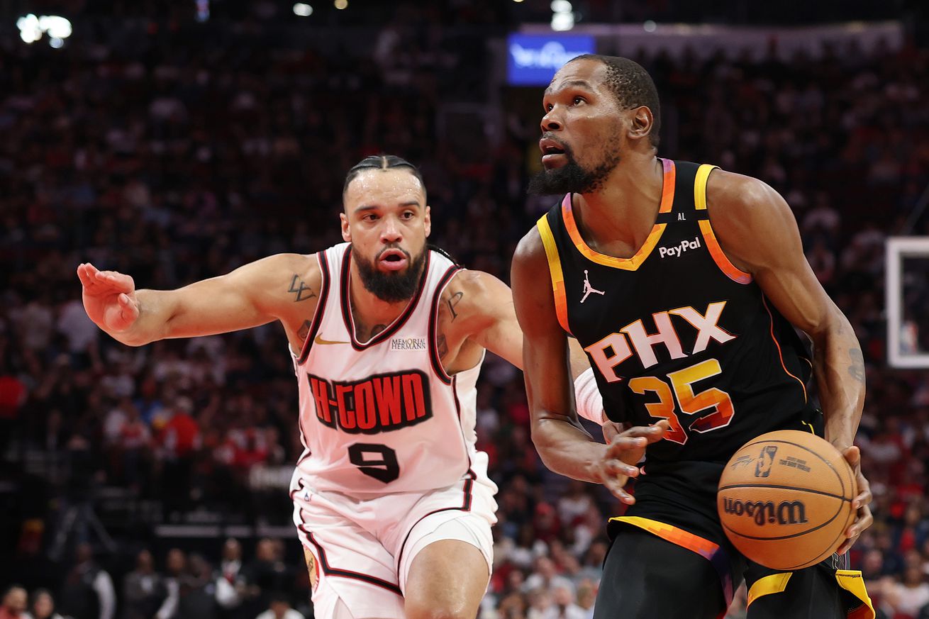 Phoenix Suns v Houston Rockets
