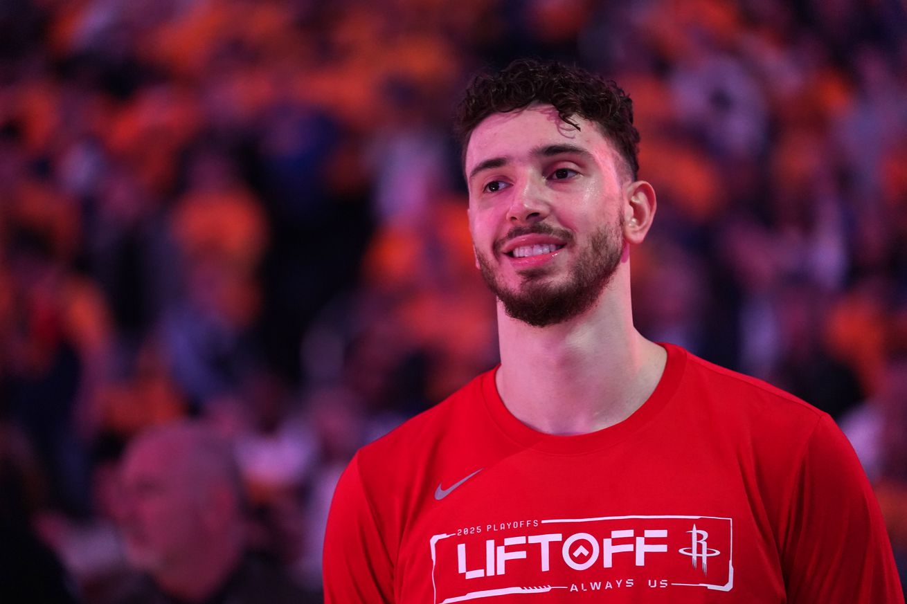 NBA: Playoffs-Houston Rockets at Golden State Warriors